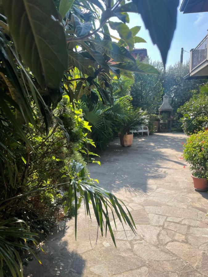 Il Giardino Di Emilia - Intero Appartamento In Villa Con Giardino Privato E Piscina Estiva Pontirolo Nuovo المظهر الخارجي الصورة