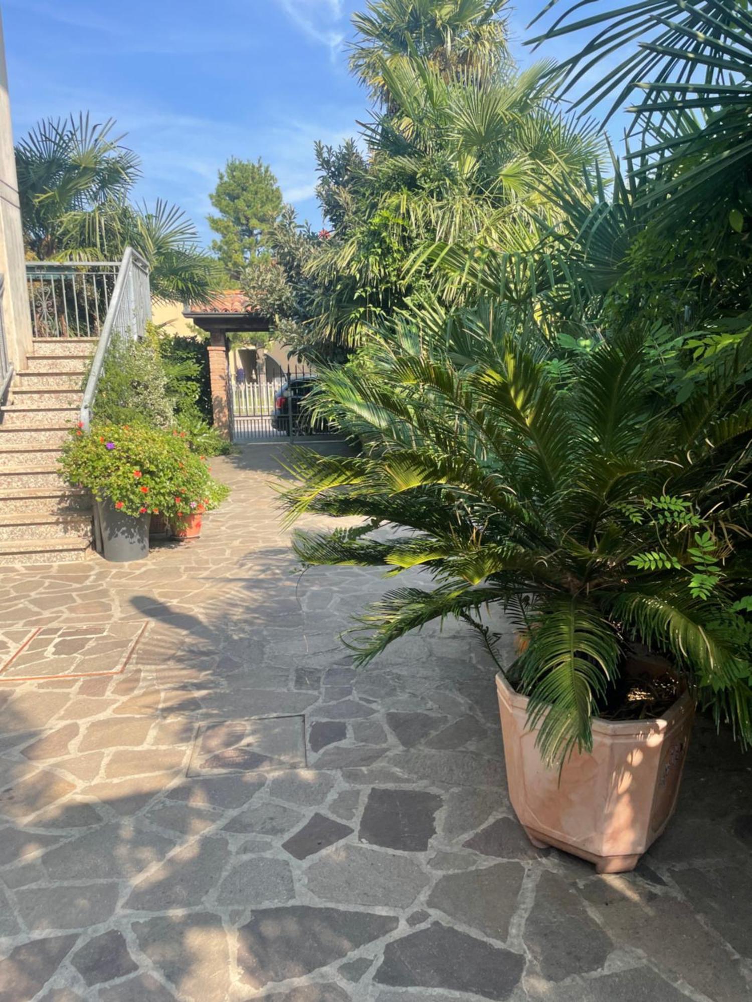 Il Giardino Di Emilia - Intero Appartamento In Villa Con Giardino Privato E Piscina Estiva Pontirolo Nuovo المظهر الخارجي الصورة