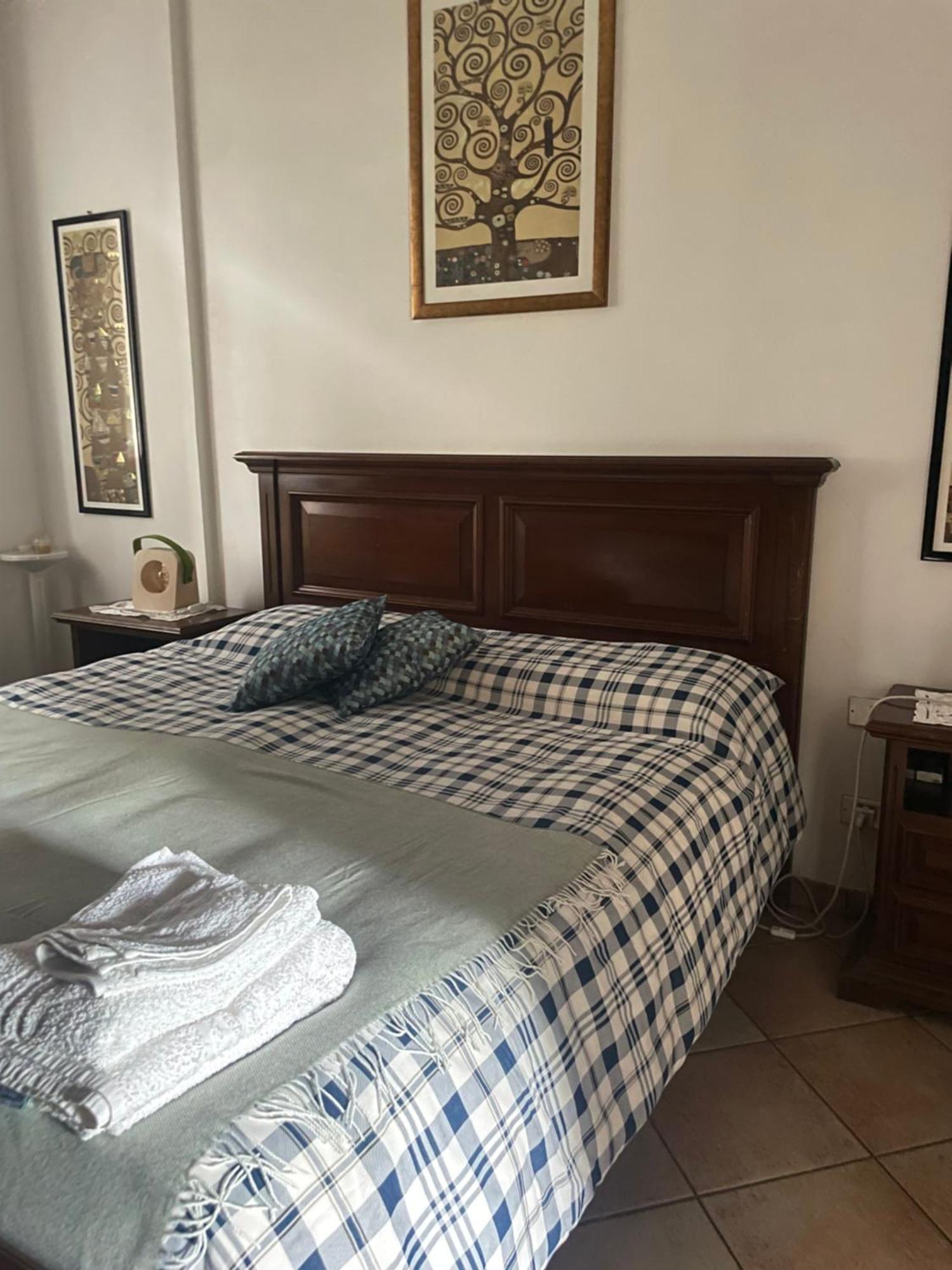 Il Giardino Di Emilia - Intero Appartamento In Villa Con Giardino Privato E Piscina Estiva Pontirolo Nuovo المظهر الخارجي الصورة
